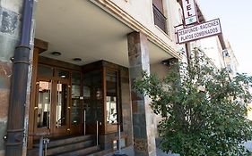 Hotel El Roble